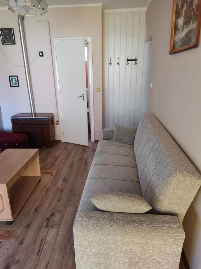 דירות בלטונללה Roland Apartman מראה חיצוני תמונה
