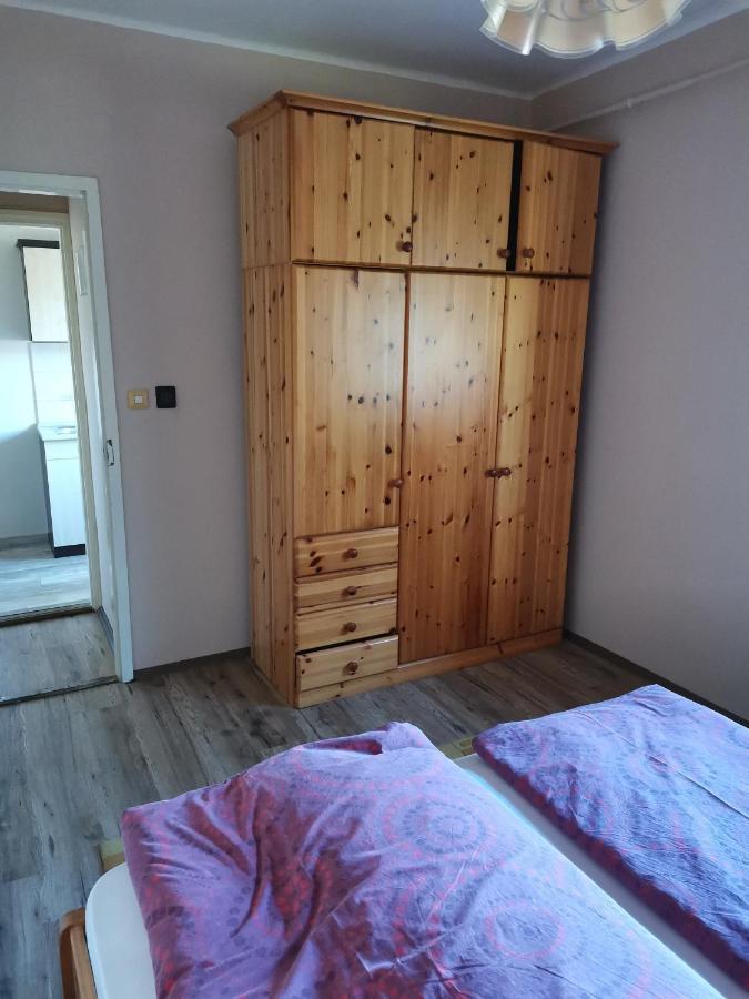דירות בלטונללה Roland Apartman מראה חיצוני תמונה